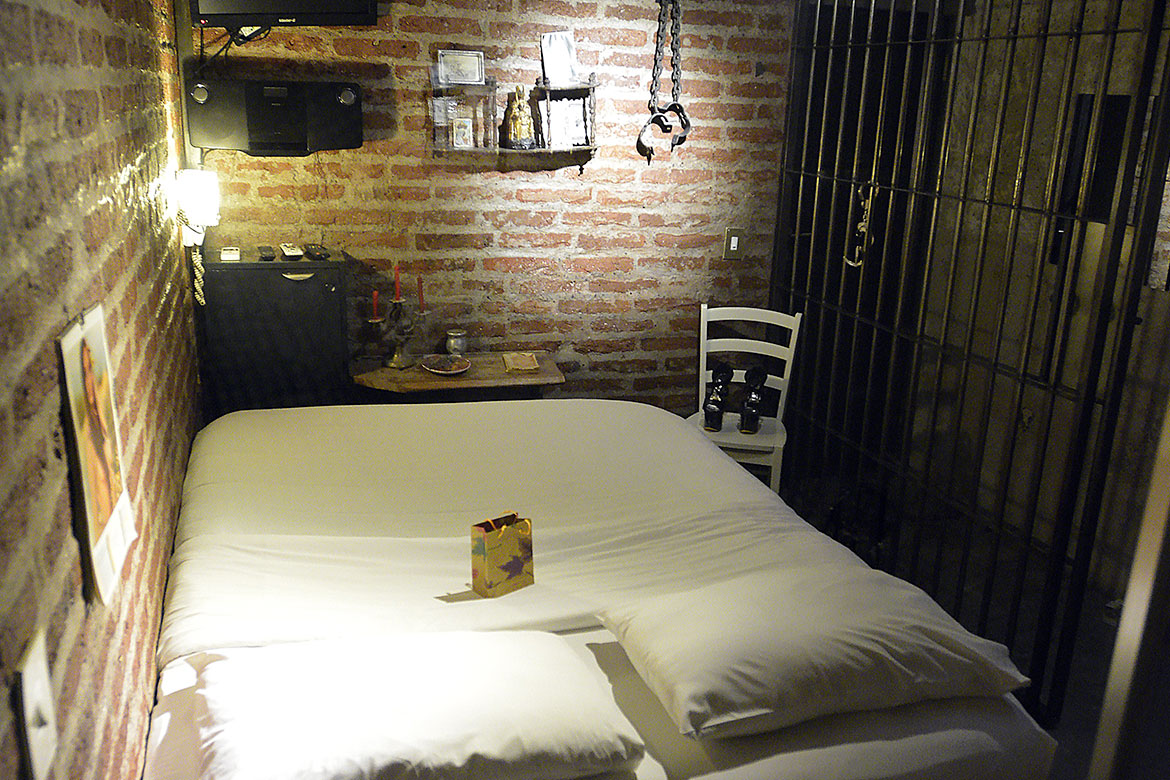 Habitaciones | La Cárcel | OchoArtHotel | Una experiencia Ãºnica